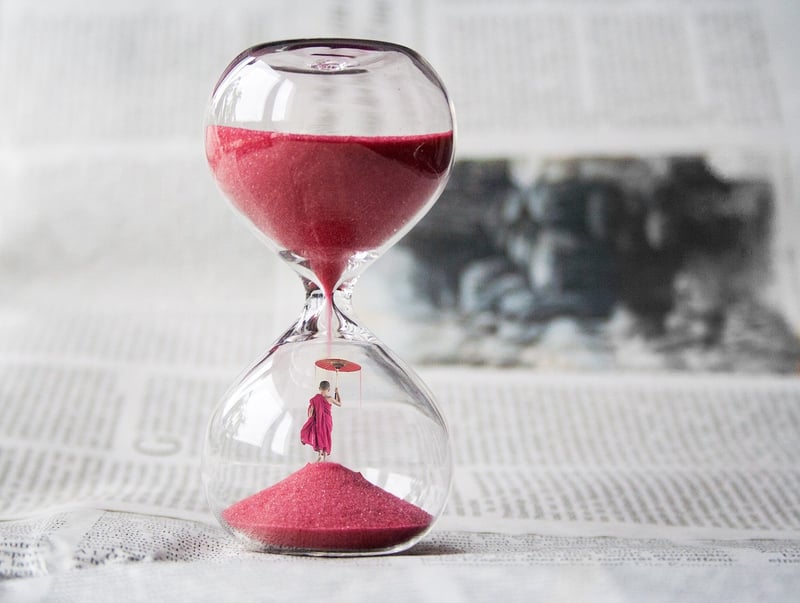 Time-Warped Individuals